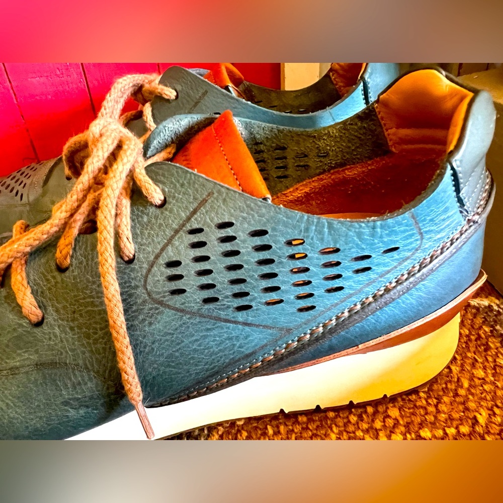 Authentic Barracuda Shoes Italy